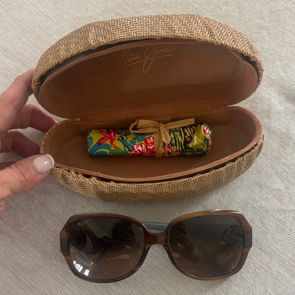 Maui Jim Tortoise Shell Sunglasses